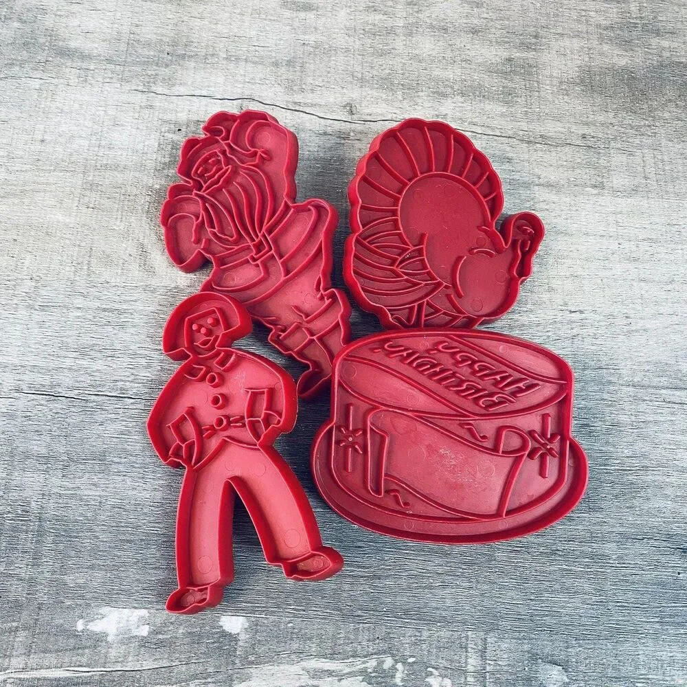 Vintage Tupperware Cookie Cutter Set of 4 Pilgrim Santa Claus Turkey Birthday Ca